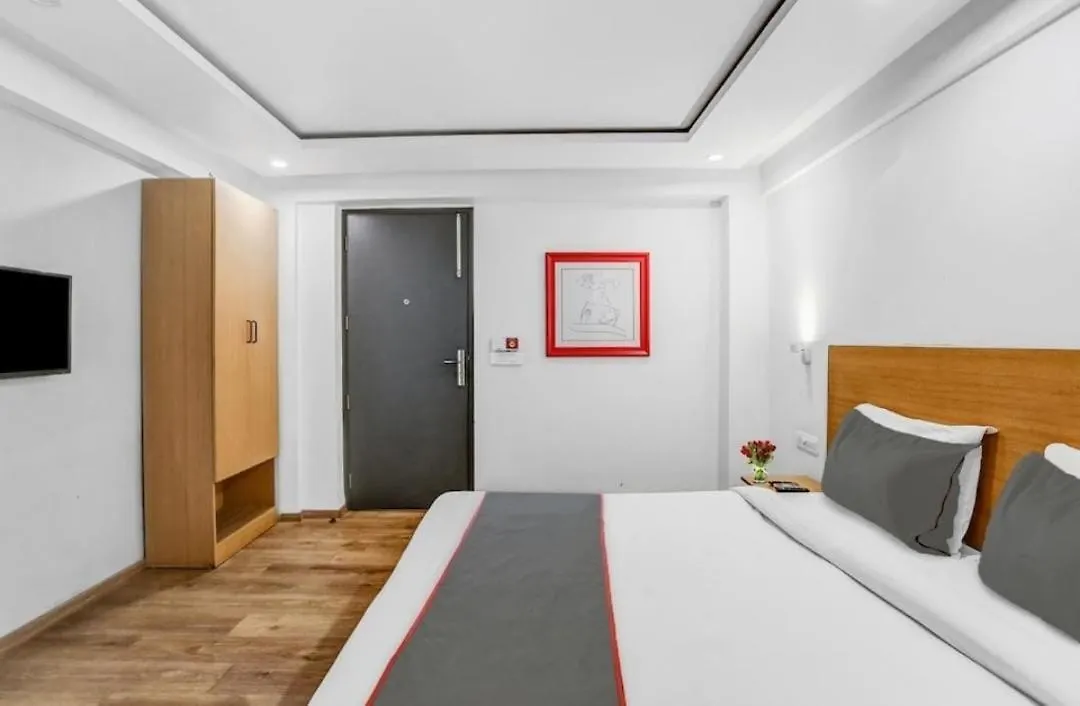 Arena Residency Hotel Gurgaon 0*,  Índia