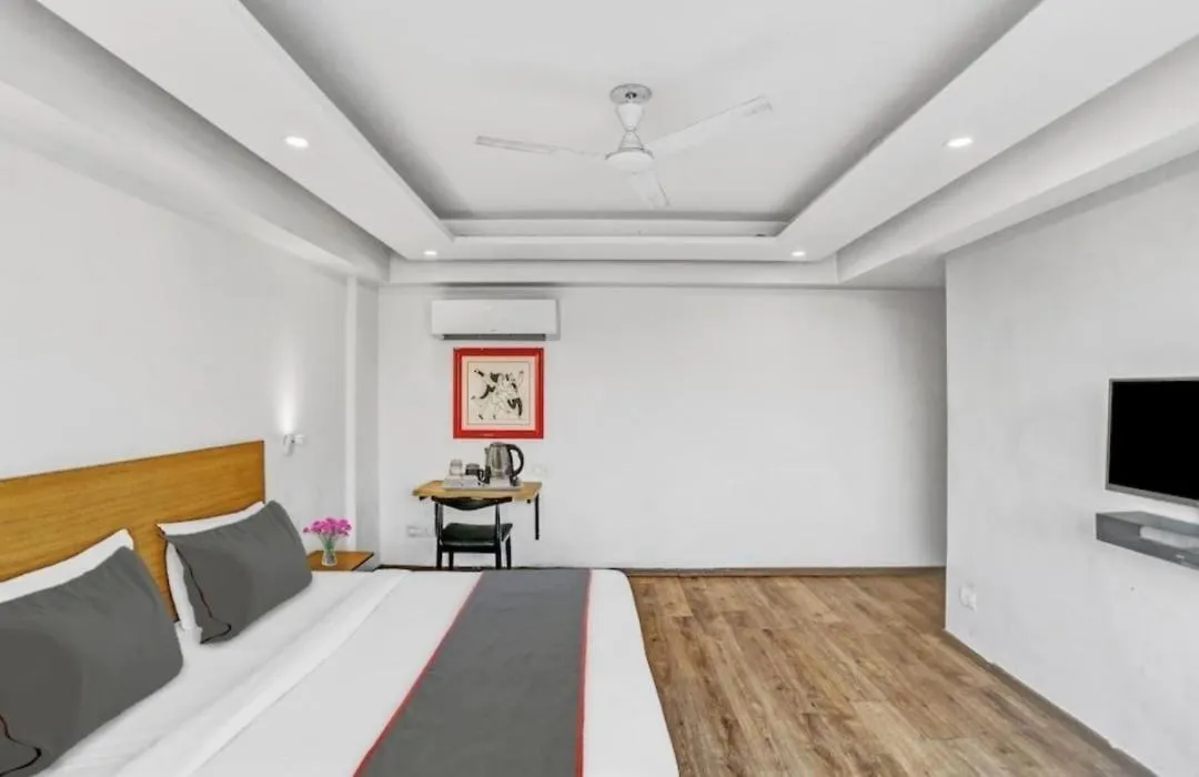 Arena Residency Hotel Gurgaon 0*,  Índia